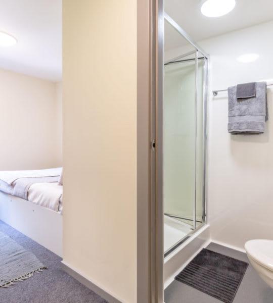 Newton Court Newcastle Ensuite Rooms Newcastle upon Tyne Bagian luar foto